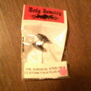 Body Piercing CZ Stone Faux Plug